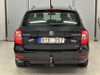 Begagnad Skoda Superb 170 HK (125 kW) 2013 Svart Kombi
