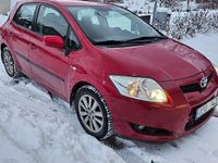 Begagnad Toyota Auris 124 HK (91 kW) 2007 Halvkombi