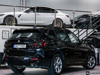 begagnad BMW X3 xDrive30e M Sport HiFi Dragkrok Cockpit Gesture Se Ut 2022, SUV