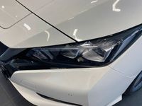 begagnad Nissan Leaf N-CONNECTA MY21 40 KWH LED 2022, Halvkombi