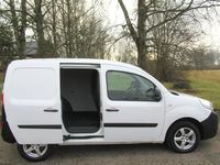 Begagnad Renault Kangoo 95 HK (69 kW) 2020 Vit Minibuss