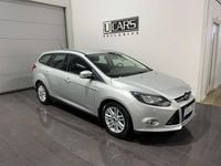 Begagnad Ford Focus Titanium 101 HK (74 kW) 2014 Ljusgrå Kombi