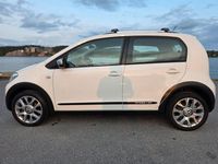 Begagnad VW up! 75 HK (55 kW) 2016 Vit Halvkombi