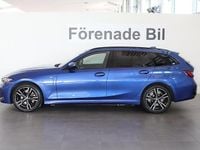 Begagnad BMW 330e M Sport 184 HK (135 kW) 2024 Blå Kombi