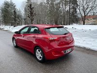 begagnad Hyundai i30 5-dörrar 1.6 CRDi Euro 5, Lågmil | Nybess