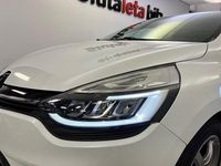 Begagnad Renault Clio GrandTour Intens 90 HK (66 kW) 2016 Vit Kombi