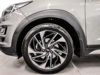 begagnad Hyundai Tucson 1,6T-GDI 1-ÄGARE PANO DRAG NAV APPLE CARPLAY