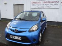 Begagnad Toyota Aygo 68 HK (50 kW) 2012 Blå Halvkombi