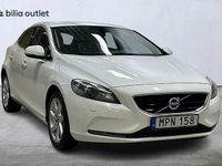 Begagnad Volvo V40 Momentum 190 HK (139 kW) 2014 Vit Kombi