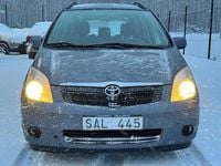 Begagnad Toyota Corolla Verso 110 HK (80 kW) 2002 Blå Minibuss