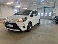 begagnad Toyota Yaris Hybrid e-CVT Euro 6