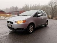 Begagnad Mitsubishi Colt 95 HK (69 kW) 2011 Halvkombi