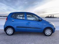 Begagnad Hyundai i10 67 HK (49 kW) 2009 Blå Halvkombi
