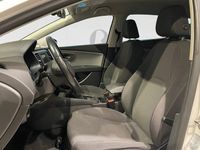 Begagnad Seat Leon Style 110 HK (80 kW) 2017 Vit Halvkombi