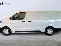 Begagnad Toyota Proace Comfort 100 kW (137 HK) 2024 Vit Minibuss