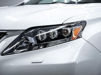 Begagnad Lexus RX450h Luxury Line 299 HK (219 kW) 2011 Vit SUV