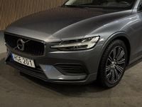 Begagnad Volvo V60 Momentum 190 HK (139 kW) 2018 Grå Kombi
