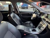 Begagnad Volvo V70 Momentum 116 HK (85 kW) 2015 Silver Kombi