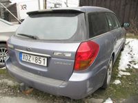 begagnad Subaru Legacy Wagon 2.0 4WD 165 HK/PANORAMA/SKINN/DRAG/