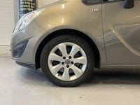 Begagnad Opel Meriva Enjoy 141 HK (103 kW) 2011 Brun Minibuss