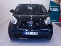 begagnad Toyota iQ 1.0 VVT-i Ny Besikt Årsskatt 360:-kr 9000 Mil 68hk