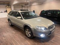 begagnad Subaru Outback 2.5 4WD Besiktigad U.A Panoramatak