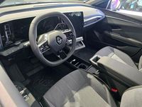 Begagnad Renault Mégane IV Techno 161 kW (220 HK) 2024 Svart Halvkombi