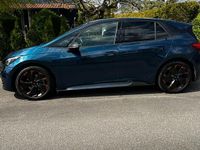 Begagnad Cupra Born e-Boost 169 kW (231 HK) 2022 Aurora blå Halvkombi