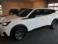 Begagnad Peugeot 2008 Active 131 HK (96 kW) 2022 Vit SUV