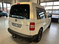 Begagnad VW Caddy 109 HK (80 kW) 2015 Vit Minibuss