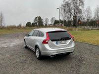Begagnad Volvo V60 Summum 181 HK (133 kW) 2014 Kombi