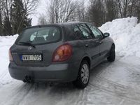 begagnad Nissan Almera 5-dörrar 1.8 Euro 4