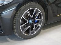 begagnad BMW i4 eDrive40 Msport Laser Aktiv Farthållare Harman Kardon Innovationpkt