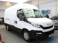 begagnad Iveco Daily Skåpbil 2.3 JTD L3H2 Värmare Drag 3500kg Euro 5
