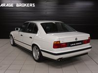 begagnad BMW M5 E34 Sedan 315hk Alpina Vit