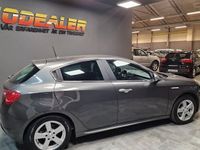 begagnad Alfa Romeo Alfa 6 940 Giulietta 1.4 TB 16V Distinctive Euro2014, Halvkombi