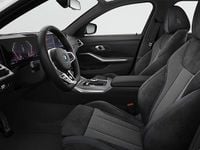 Ny BMW 330e Comfort Edition 2026 Vit Kombi