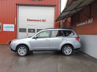 begagnad Subaru Forester 2.0 X 4WD Automatisk, 150hk,Backkamra