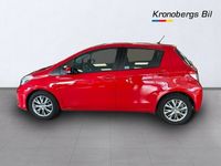 begagnad Toyota Yaris 5-d 1.33 Dual VVT-i Manuell Vinterdäck 2014, Halvkombi