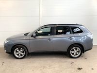 begagnad Mitsubishi Outlander 2.2 Di-D 4WD Business 7-sits 1 Ägare