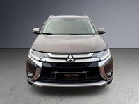Begagnad Mitsubishi Outlander 150 HK (110 kW) 2017 Brun SUV