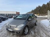 Begagnad Mercedes A180 Avantgarde 109 HK (80 kW) 2008 Mörkgrå Halvkombi