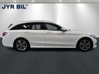 Begagnad Mercedes C220 AMG 170 HK (125 kW) 2018 Vit Kombi