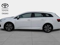 Begagnad Toyota Avensis Edition 148 HK (108 kW) 2017 Vit Kombi
