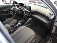 begagnad Peugeot 2008 Allure 1.2 PureTech 130hk Aut - Backkamera, Carplay