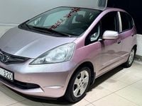 Begagnad Honda Jazz 99 HK (72 kW) 2009 Röd Halvkombi