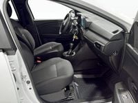 Begagnad Dacia Jogger 110 HK (80 kW) 2022 Vit Minibuss