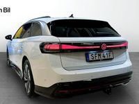 Begagnad VW ID.7 Pro 210 kW (286 HK) 2024 Vit Kombi