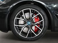 begagnad BMW 545 e xDrive Sedan M Sport Aut Nav Drag Innovation B&W