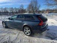 Begagnad Volvo V90 CC 197 HK (144 kW) 2023 Denim blue Kombi